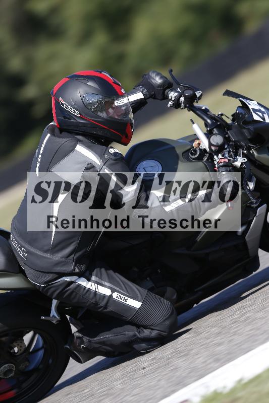 Archiv-2025/49 26.08.2025 Cornu Master School ADR/blau-bleu/47